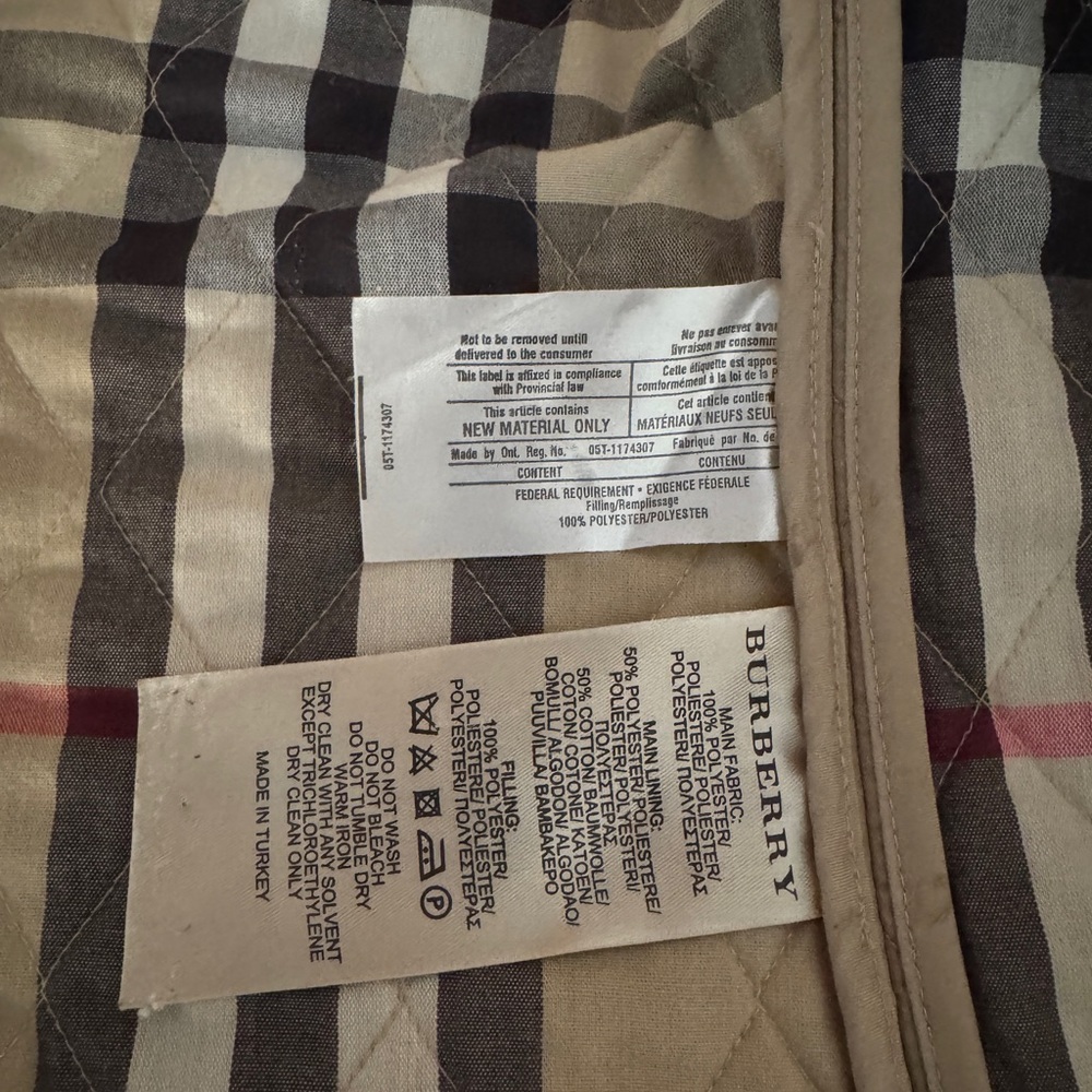 Burberry Britt  Quilted Snap Button Women Jacket Tan Size M - Picture 3 of 10